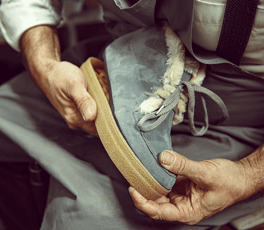 Shoe Outer Sole Replacement Is there any issue with your shoe sole? Immediately get our shoe outer sole rep…