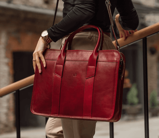 Bags Hardware Restoration Restore the functionality and beauty of your bags with our expert hardware restor…