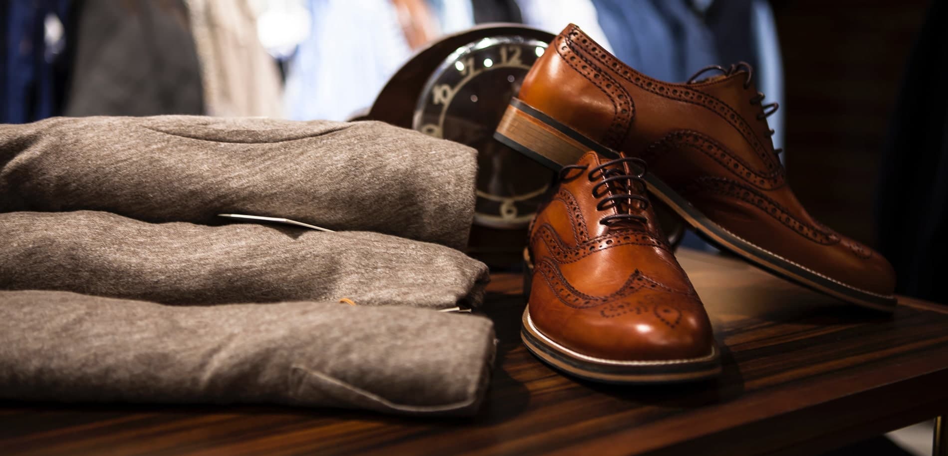 Can Professional Shoe Services Remove Stinky Smells from Your Shoes?