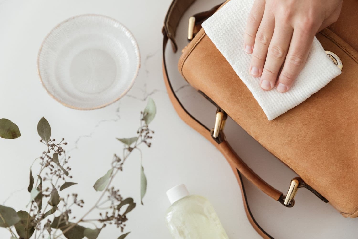 Wondering how to clean your handbag at home? Here are some tips from the professionals
