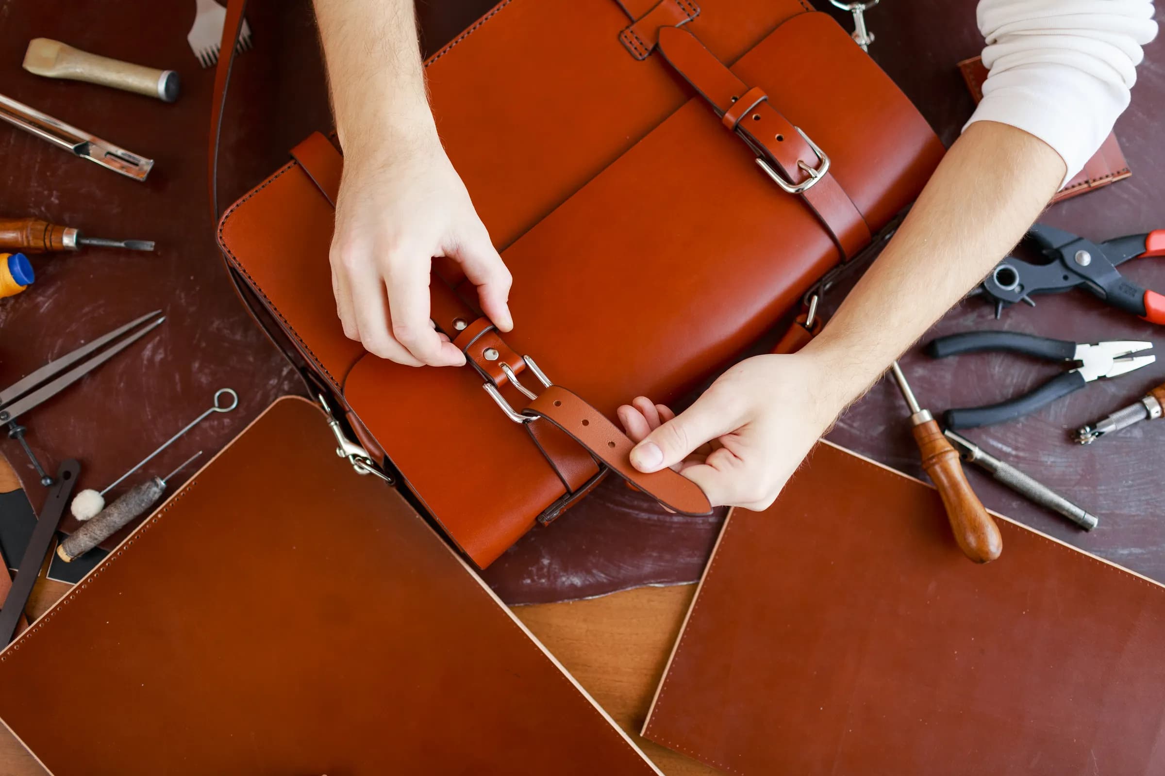 How to Remove Mould from Leather Bags