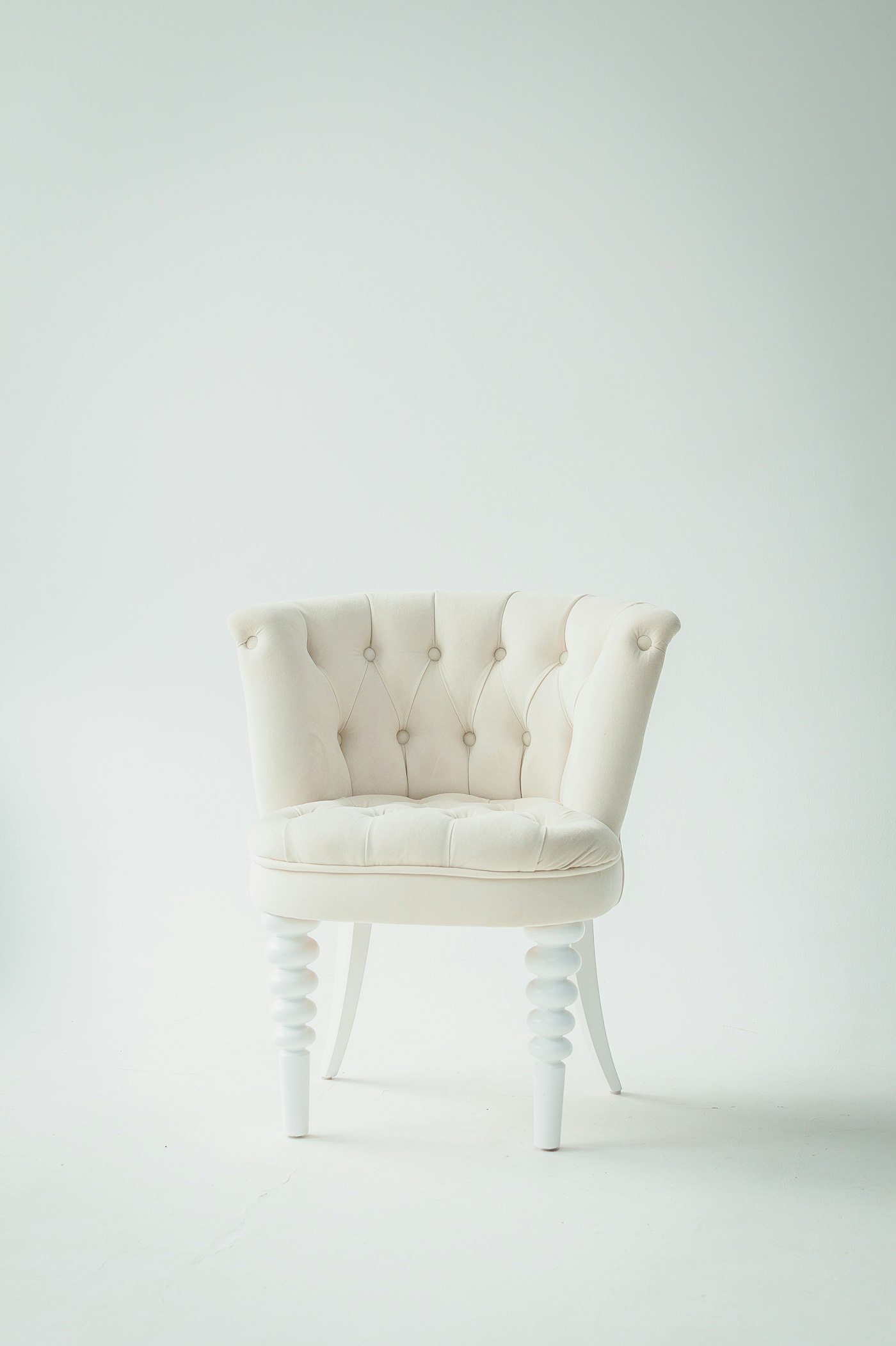 Sofas & Upholstery restored by De Leather Craft